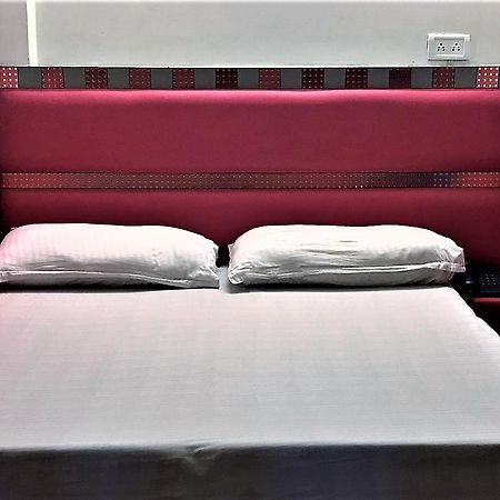 Hotel Kwality New Delhi Eksteriør billede