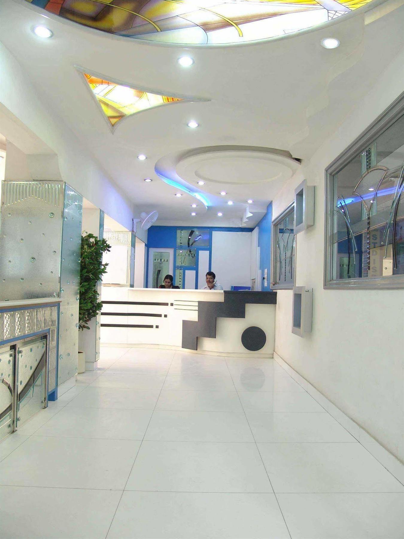 Hotel Kwality New Delhi Eksteriør billede