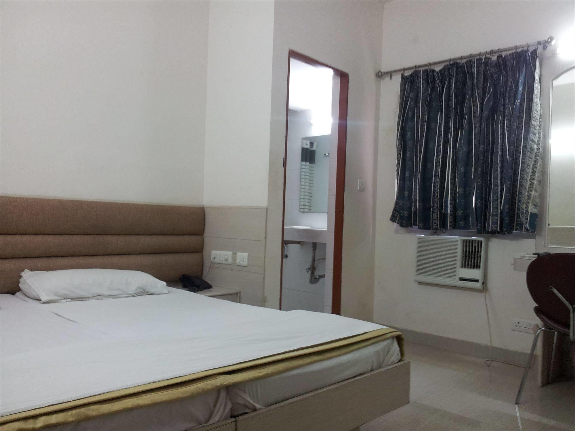 Hotel Kwality New Delhi Eksteriør billede